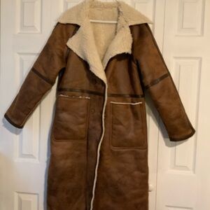 Elegant Brown Teddy Jacket with Cream Accents